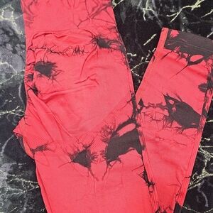 Red and Black Tie-Dye Leggings